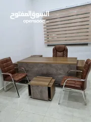  8 مكتب مدير مميز قياس مترين