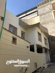  4 عقار للبيع بناء كامل