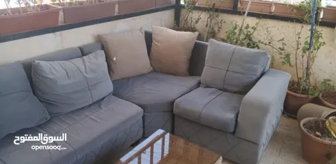  1 كنب  للبيع عل حالتو لا يوجد اي مزح أو حرق