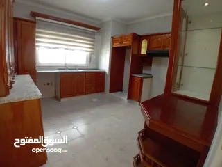  2 شقق فارغة  للايجار  3 نوم  خلدا