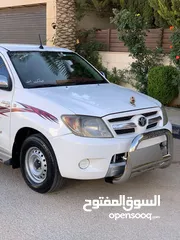  27 بكم تويوتا هيلوكس 2008 خمس شناكل خليجي  بسعر مغررررري