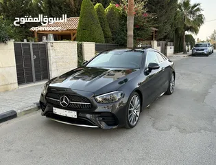  1 Mercedes-Benz E200 Coupe AMG 2022