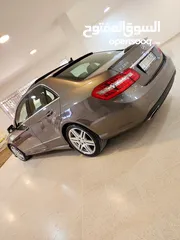  3 مرسيدس E200 CGI 2011 AMG Panorama  Avenguard بحالة الوكاله عداد 113 فحص كامل لون نحاسي دهان الوكاله