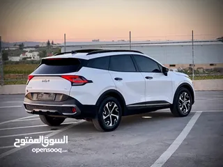  22 كايا سبورتاج /2022 فل الفل فتحة سقف  2x4 ///240Hp بنزين + كهرباء  ( Haybrid) 1600cc