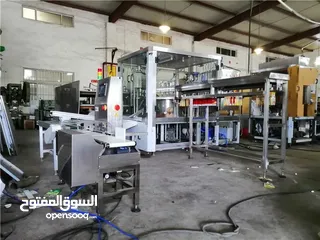  10 ماكينة تعبئة واغلاق أكياس العصير والكريمات والزيوت والمياه وغيرها