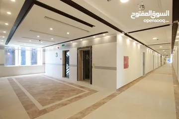  22 عيادة للإيجار من المالك جانب المستشفى التخصصي مساحة 58م (مجمع الحسيني الطبي)