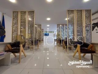 3 مكتب طابق اول في مجمع فخم للايجار في الصويفية، مساحة المكتب 130م