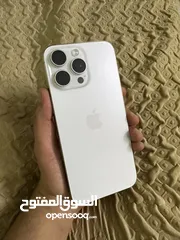  4 iPhone 15 pro max 256G