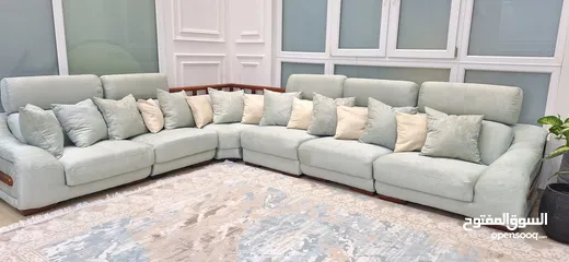  3 اثاث مجلس راقي جدا  مع السجاد furniture with carpet