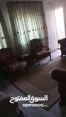  5 شقة طابق ثالث مقابل وزاره الصحه للبيع