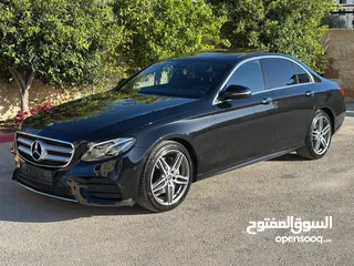  1 Mercedes 220d
