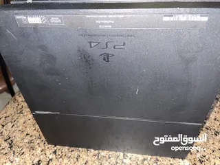 2 بلايستيشن فور للبيع