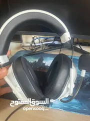  2 سماعات بحالة جيدة نوع Razer black shark v2x وسعر 30 قابل للمفاوضة