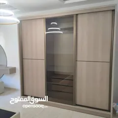  16 خزانه حائط بافضل التصاميم العصريه اضائه داخليه