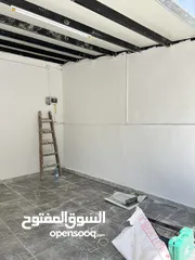  7 مخزن غير تجاري للإيجار في طبربور بجانب دوار المشاغل في عمارة على شارعين