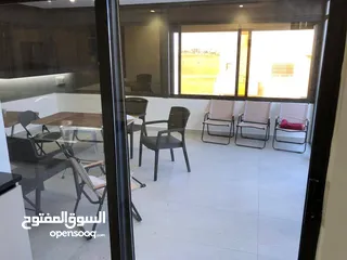  11 شقة فاخرة للبيع مع روف ومطبخ راكب مع كافة الأجهزة الكهربائية الحديثة .