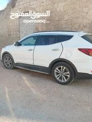  4 جب سانتافيه