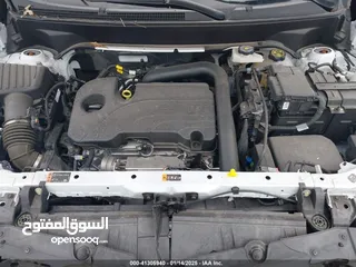  10 كوينكس 2023 LT حادث بسيط قطع جديد 145 ورقه مدفوع كمرك