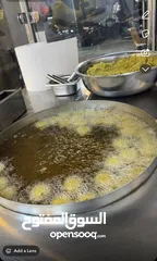  3 بيع  مطعم فلافل وسناكات