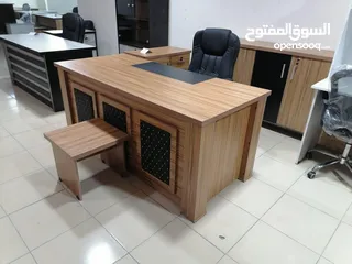  15 مكتب قياس 160*80 مع جانبيه وطاولة وسط خشب لامينت مستورد بسعر المصنع تفصيل جميع الموديلات جميع المقاس