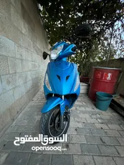  5 سكوتر هيرو بحاله ممتازه 125سيسي