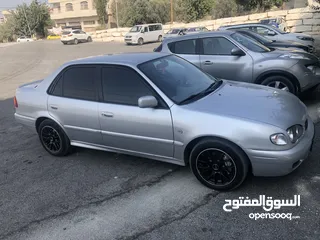  1 تويوتا كورولا