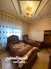  12 منزل مستقل دوبلكس بمنطقة لبنيات خلف أسلوبي مول
