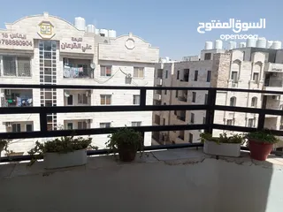  11 شقه للبيع بمواصفات ممتازه