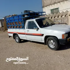  1 تويوتا هايلوكس