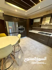  4 شقة مميزة عبدون للبيع