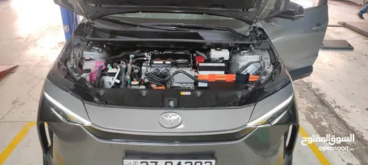  6 - Toyota bZ4X 2023  كهربائية بالكامل  فئة Long Range Pro  دفع أمامي