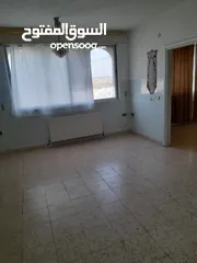  3 بيت للايجار