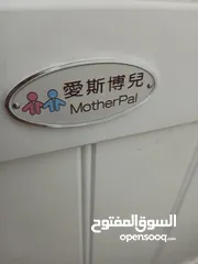  6 سرير اطفال وغرفة اطفال خزانه وتخت  ومكتب للدراسه جديد بلكرتونه
