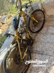  3 بسكليت بنزين