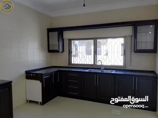  12 شقة مميزة للبيع في أم أذينة طابق ثالث 170م بسعر مغري