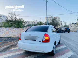  2 هونداي فيرنا 1600 فل اوتماتك ماشاءالله ممتازة السيارة الله يبارك لصاحب النصيب ..