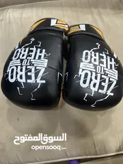  1 قفازات بوكسينغ