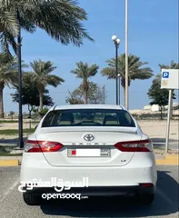  4 Toyota Camry LE 2018