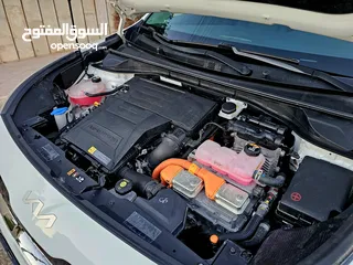  4 نيرو هايبرد 2022 Plug-in اعلى صنف مع فتحه فحص كامل كلين تايتل بسعر مغري جدا