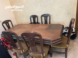  1 طاولة سفرة للبيع