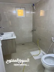  5 للباحثين عن الاستثمار عماره للبيع مؤجره بسعر رائع  او للبدل على عقار مع إمكانيه دفعه واقساط