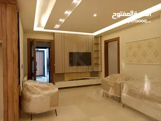  3 شقة مميزة للبيع في رجم عميش