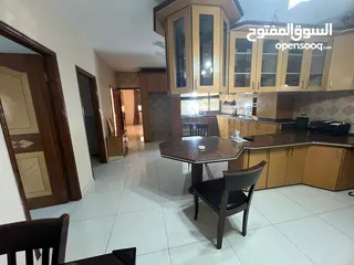  1 شقة فاخرة مفروشة للايجار