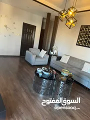  15 شقة للبيع طابق ثالث بمنطقة السابع بسعر مغري جدا