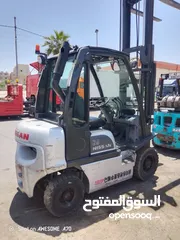  3 رافعه شوكيه نوع نيسان ديزل بحاله جيده جدا حمولة 2 طن ونص 3حركات صايد شفت