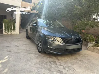  10 سكودا اوكتافيا 2021 رخصة 2020 عداد 150 يد اولى