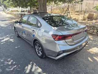  2 كيا سيراتو 2021 لون مميز بوضع الشركة