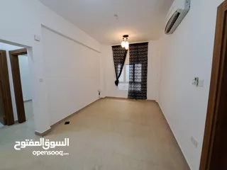  6 شقه للايجار الموالح/Apartment for rent, Al Mawaleh