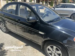  4 هونداي اكسنت 2010 للبيع