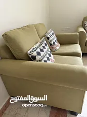 4 Midas Sofa Set like new.. طقم كنب من ميداس الحاله ممتاز جدا من دون اي خدش  يتكون من 3 قطع .